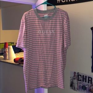 GUESS T-shirt: Pink/gray